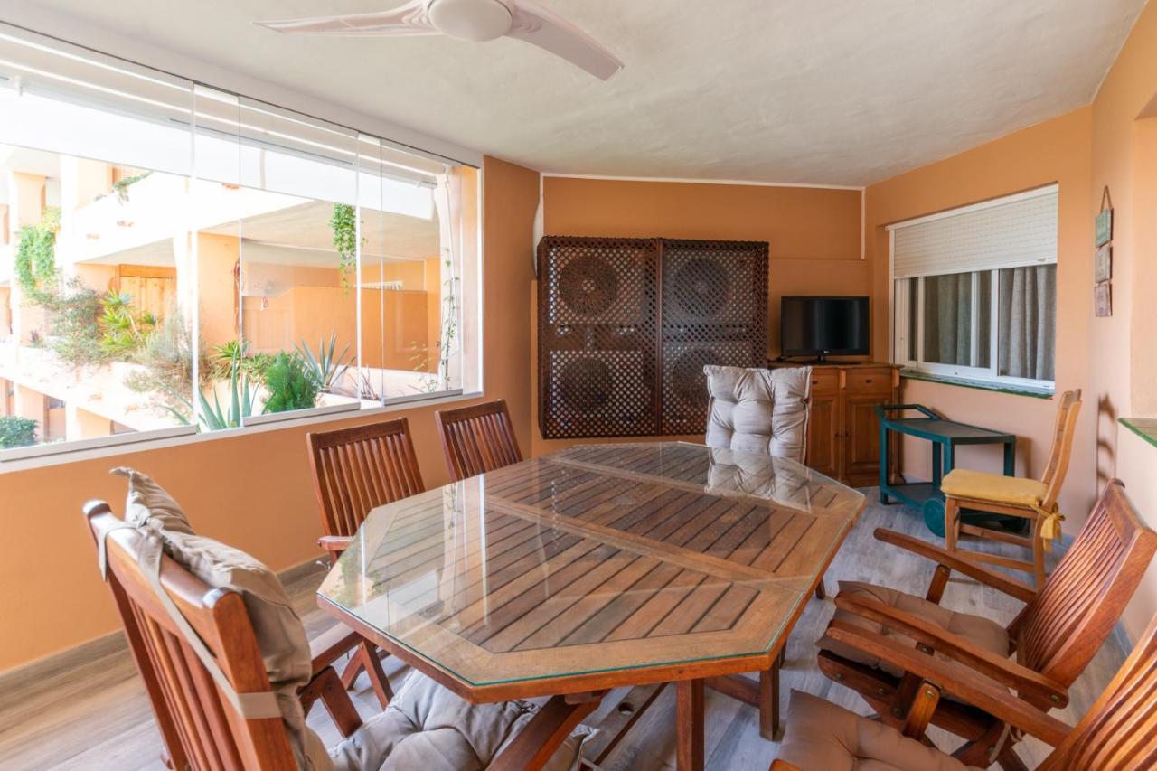 Apartamento Beachside Paradise: Stylish 3br Near The *