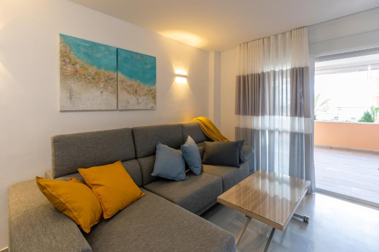 Beachside Paradise: Stylish 3br Near The Apartamento La Cala De Mijas