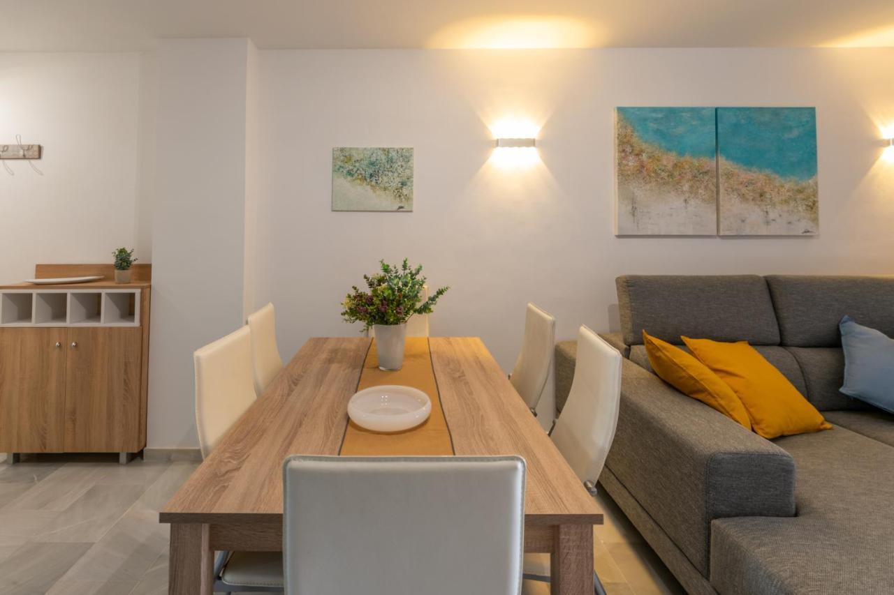 Apartament Beachside Paradise: Stylish 3br Near The *